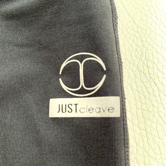 Mid-shin length Just Cleave black leggings. Size 4. - Picture 3 of 8
